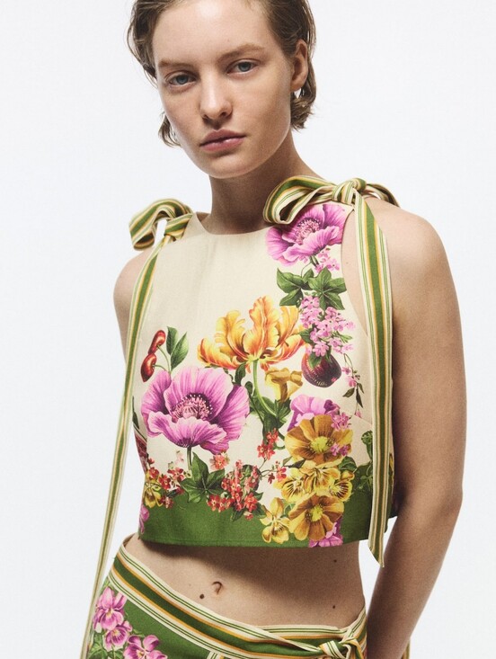 H&M Tops - H&M Tie-strap Floral Cropped Top Green_floral Bnwt